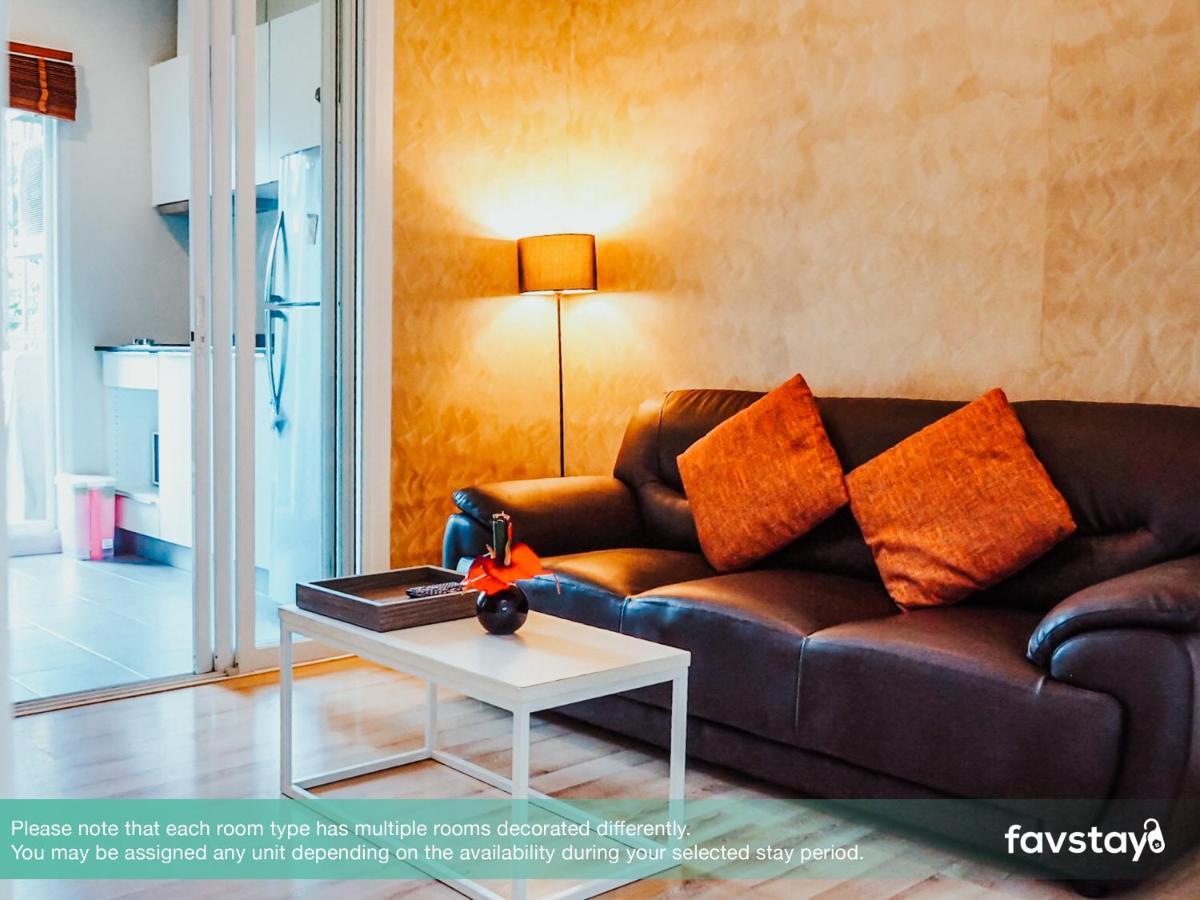 Favstay - The Base Downtown Phuket Exterior photo