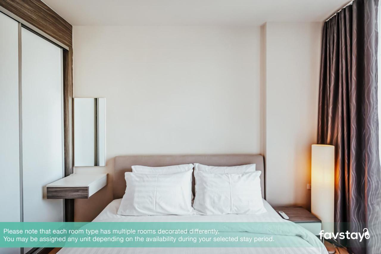 Favstay - The Base Downtown Phuket Exterior photo
