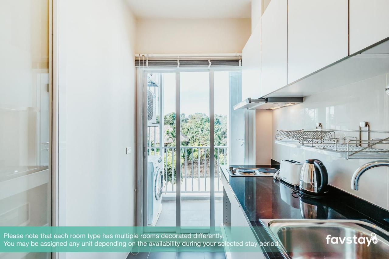 Favstay - The Base Downtown Phuket Exterior photo