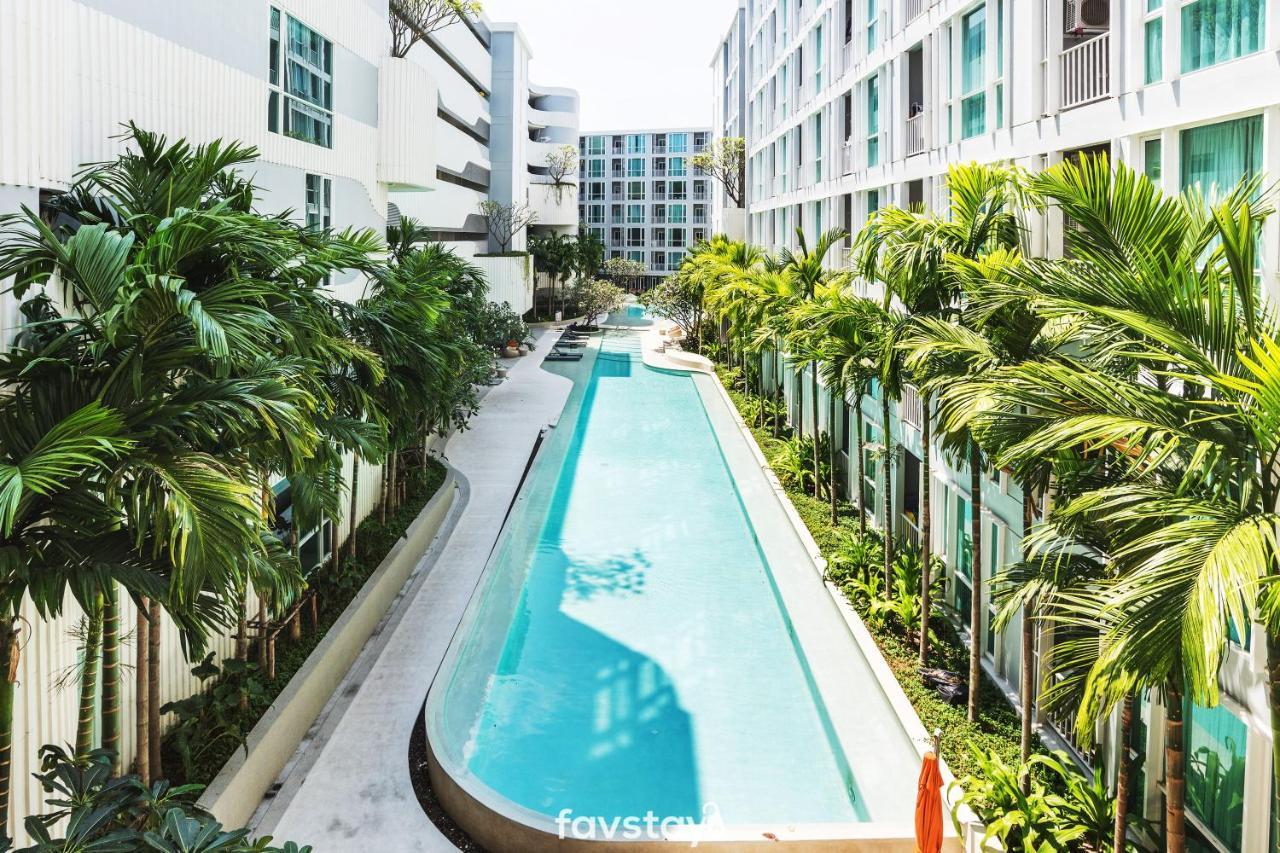 Favstay - The Base Downtown Phuket Exterior photo